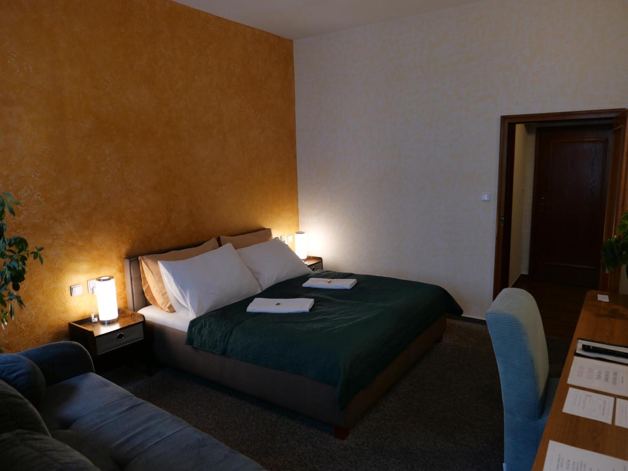 Hotel Radnice Liberec Esterno foto